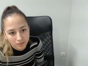 chloya_tqo naked cam