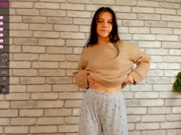 girl carolynjacquelins image #3117090