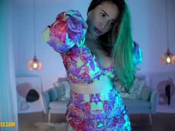girl provocatrixx image #1918952