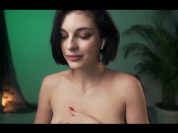 girl cinepassion image #339353