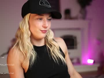 girl emily_fox_official image #2105123