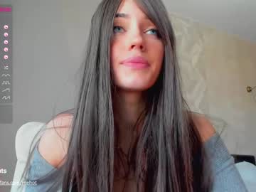 girl milena_manin image #401370