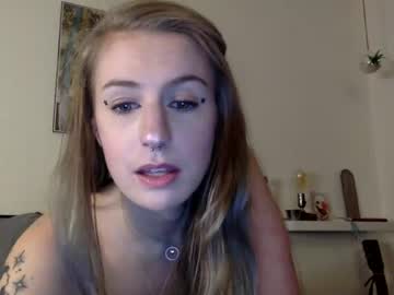 marilynbelle naked cam