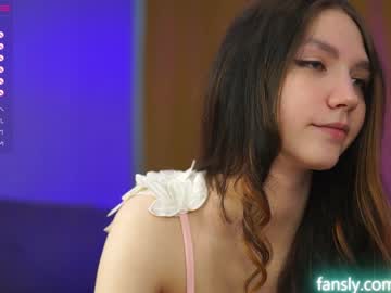 girl angels_kiss image #1727492