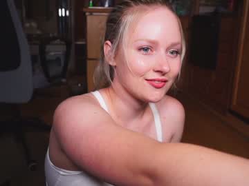 girl artesoft image #2960351