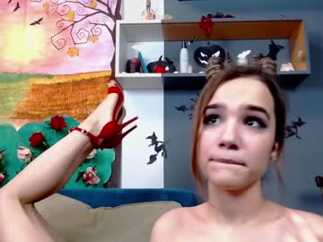 girl evelyn_harper_x image #3059805