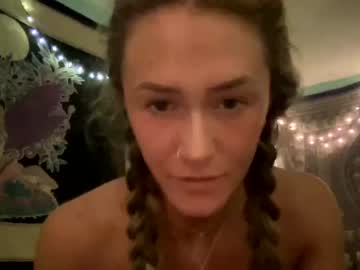 girl irisquin image #2429473