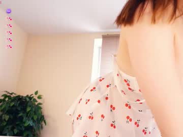 rowenahallman naked cam