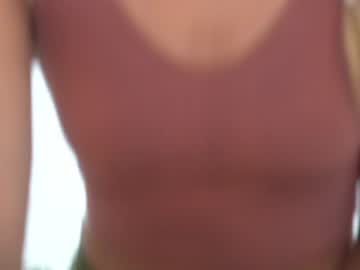 girl phoenix_taylor image #1977270