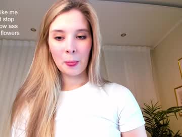 girl milablush image #3530016