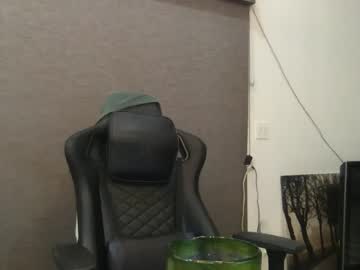 man eshep1128 image #3938377