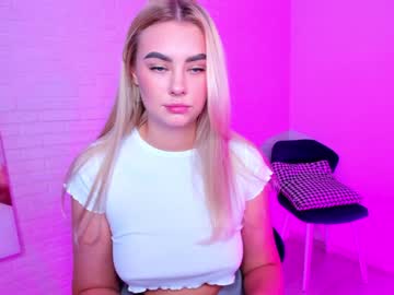 girl 8a8y_nura image #1145654