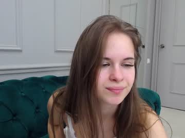 girl olivia_nikolson image #1622939