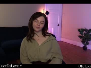girl lucydelovely image #2658623