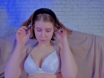 girl ruth_sky image #3131137