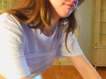 girl edithbrucker image #4015966