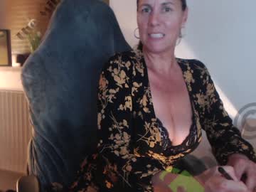 girl the_milf_steff image #2263103