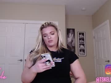 tranny kellynicolexoxo image #2135789