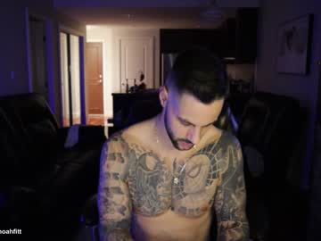 noahfitt naked cam