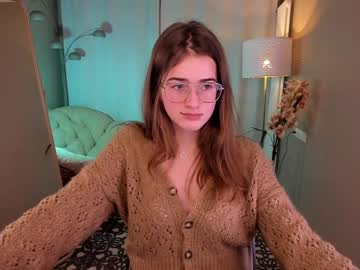 girl zlata_luna image #352379
