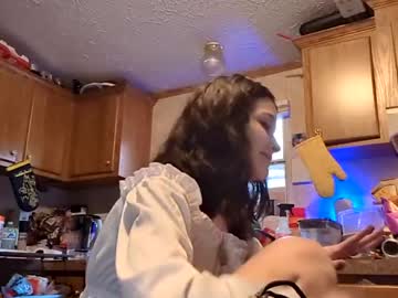 dinolover2022 naked cam