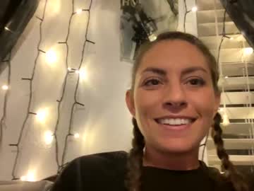 jadieislove100 naked cam