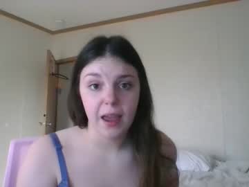 girl collegegirlcalie image #3630189