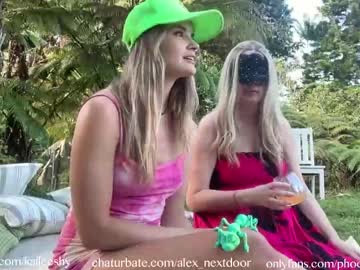 alex_nextdoor naked cam