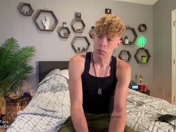 man twinkzz101 image #2019032