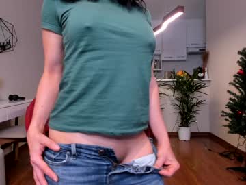 girl nikkisweetie image #786129