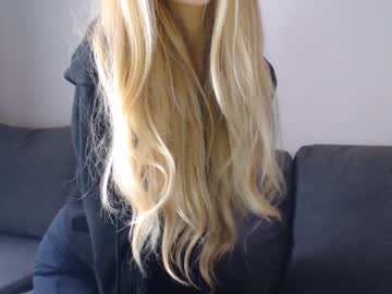 girl pervyblonde image #1233992