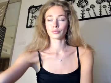 girl oksanafedorova image #1213380