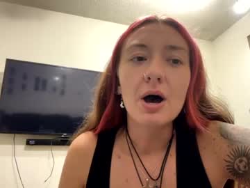 daisydoll888 naked cam