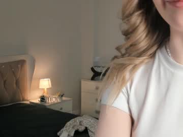 girl tothebottomofonesheart image #3980665