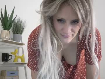 girl english_rose__ image #2332342