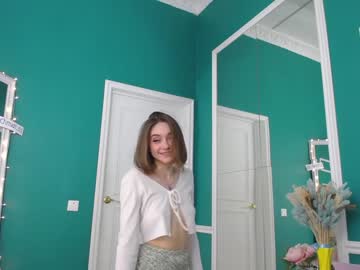 girl adelewilson__ image #1275407