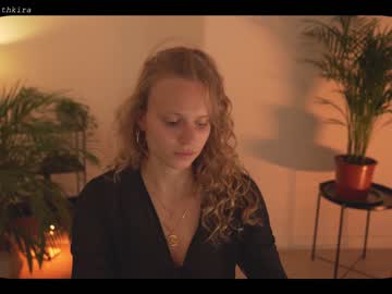 girl chillwithkira image #2004458