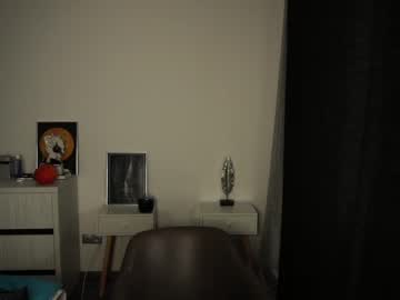 trixie1belle naked cam