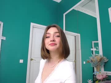girl adelewilson__ image #1326327
