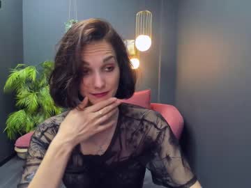 mirandaglow naked cam