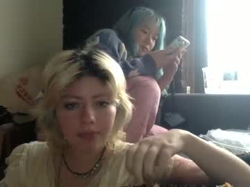 lexilovesyou212 naked cam