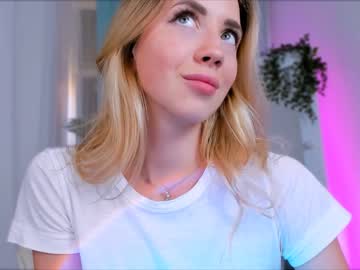 girl emmi_rosee image #2231925