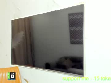 mila_hi naked cam