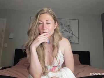 girl brihartley image #3712405