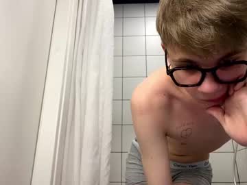 man halechon image #771330
