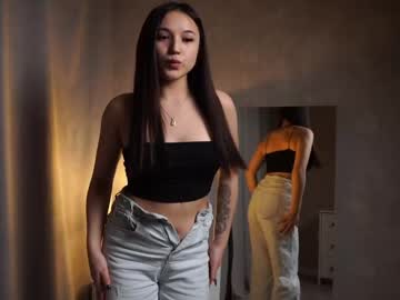 girl ryninal image #4037635