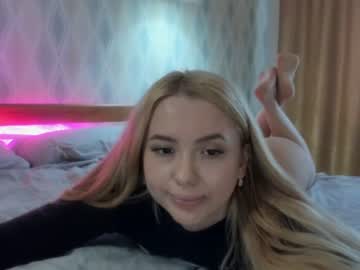 girl meryfoxxx image #3779852