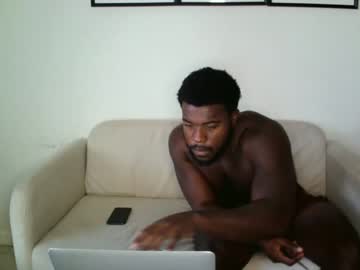 couple darkskinsnicker image #1473670