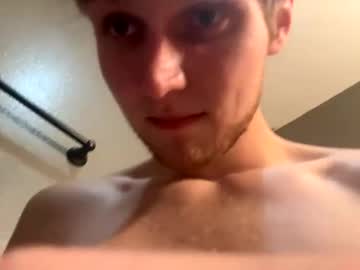 bigskinnyboyshh naked cam
