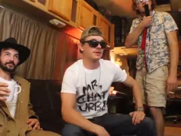 man hollandhousestudios image #2981933